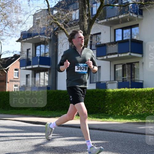 12.04.2026 - 45. Internationalen Wilhelmsburger Insellauf J. Mangold http://msf.ph/oto/9457937 12.04.2026 10:34:26 Ziel 3613, 2270, 4555, 2472, 2559, 3636, 3929, 5480, 3042, 3065, 2123, 3485, 3133, 4807, 4807, 3385, 2402, 2917, 2459, 2488, 2482, 4108, 3324, 5492, 5036, 5048, 2423, 2814, 4000, 5551 meine-sportfotos.de