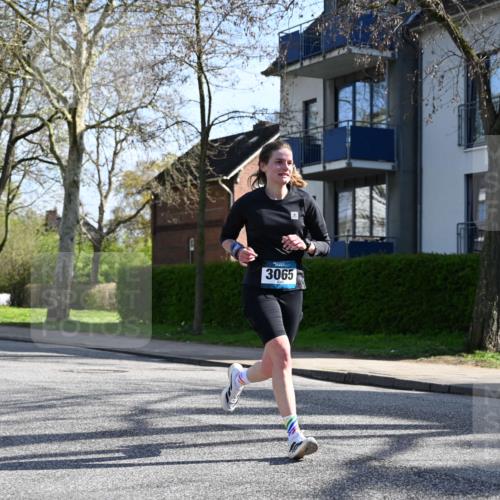 12.04.2026 - 45. Internationalen Wilhelmsburger Insellauf J. Mangold http://msf.ph/oto/9457957 12.04.2026 10:34:30 Ziel 2270, 4555, 2472, 2559, 3636, 3929, 5480, 3042, 3065, 2123, 3485, 3133, 4807, 3385, 2402, 2917, 2459, 2488, 2482, 4108, 3324, 5492, 5036, 5048, 2423, 2814, 4000, 5551, 4109 meine-sportfotos.de