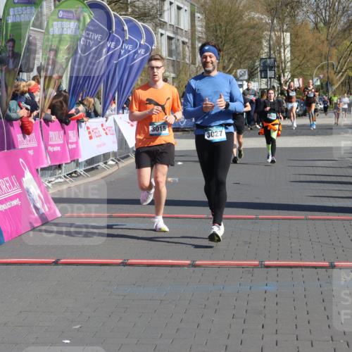 12.04.2026 - 45. Internationalen Wilhelmsburger Insellauf Strokosch-Dieckow http://msf.ph/oto/9458003 12.04.2026 11:04:34 Ziel 3027, 3015 meine-sportfotos.de