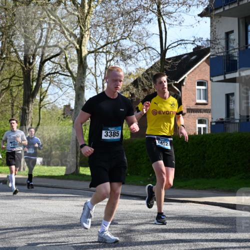 12.04.2026 - 45. Internationalen Wilhelmsburger Insellauf J. Mangold http://msf.ph/oto/9458007 12.04.2026 10:34:42 Ziel 2123, 3485, 3133, 4807, 3385, 2402, 2917, 2459, 2488, 2482, 4108, 3324, 5492, 5036, 5048, 2423, 2814, 4000, 5551, 4109, 2497, 2583, 3759, 4127 meine-sportfotos.de
