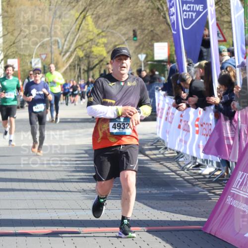 12.04.2026 - 45. Internationalen Wilhelmsburger Insellauf Strokosch-Dieckow http://msf.ph/oto/9458097 12.04.2026 10:47:52 Ziel 2358, 4932 meine-sportfotos.de