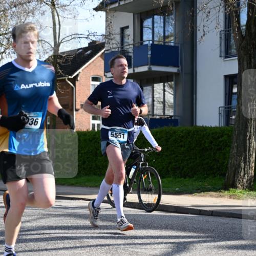 12.04.2026 - 45. Internationalen Wilhelmsburger Insellauf J. Mangold http://msf.ph/oto/9458102 12.04.2026 10:35:01 Ziel 3324, 5492, 5036, 5048, 2423, 2814, 4000, 5551, 4109, 2497, 2583, 3759, 3759, 4127, 5523, 4884, 5603, 4521 meine-sportfotos.de