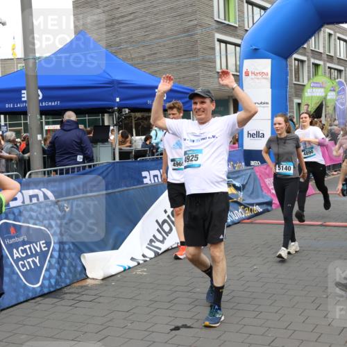12.04.2026 - 45. Internationalen Wilhelmsburger Insellauf Strokosch-Dieckow http://msf.ph/oto/9458189 12.04.2026 13:01:56 Laufen  meine-sportfotos.de