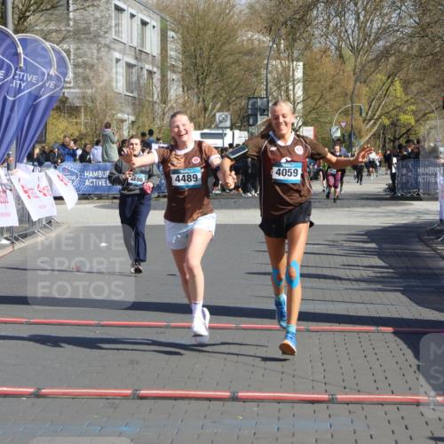 12.04.2026 - 45. Internationalen Wilhelmsburger Insellauf Strokosch-Dieckow http://msf.ph/oto/9458233 12.04.2026 11:04:44 Ziel 5533, 2664, 5792, 4059, 4489, 4686 meine-sportfotos.de