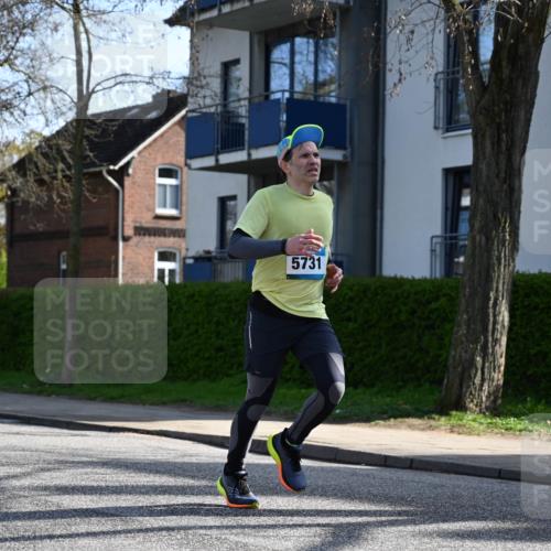 12.04.2026 - 45. Internationalen Wilhelmsburger Insellauf J. Mangold http://msf.ph/oto/9458277 12.04.2026 10:35:43 Ziel 5603, 4521, 5731, 5950, 5042, 4050, 5589, 3084, 3516, 3221, 2192, 3731, 4118, 4190, 4439, 4172, 4030, 5291 meine-sportfotos.de