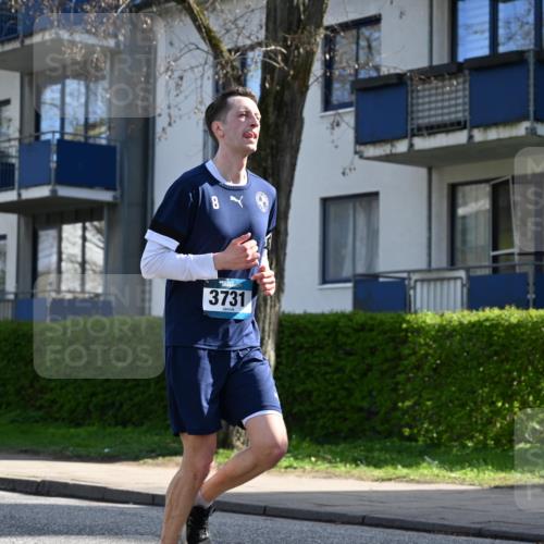 12.04.2026 - 45. Internationalen Wilhelmsburger Insellauf J. Mangold http://msf.ph/oto/9458384 12.04.2026 10:35:58 Ziel 5589, 3084, 3516, 3221, 2192, 3731, 4118, 4190, 4439, 4172, 4030, 5291, 2446, 2090, 5691, 3796, 2582 meine-sportfotos.de