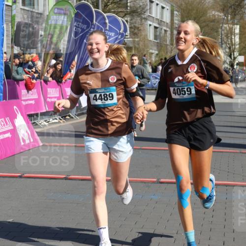12.04.2026 - 45. Internationalen Wilhelmsburger Insellauf Strokosch-Dieckow http://msf.ph/oto/9458429 12.04.2026 11:04:46 Ziel 4059, 4489, 4686 meine-sportfotos.de