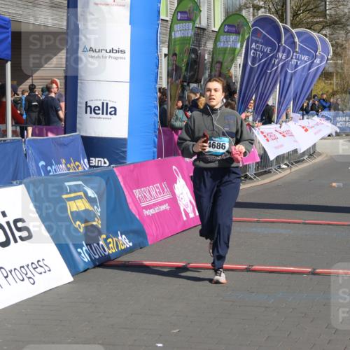 12.04.2026 - 45. Internationalen Wilhelmsburger Insellauf Strokosch-Dieckow http://msf.ph/oto/9458438 12.04.2026 11:04:49 Ziel 4686 meine-sportfotos.de