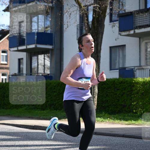 12.04.2026 - 45. Internationalen Wilhelmsburger Insellauf J. Mangold http://msf.ph/oto/9458445 12.04.2026 10:36:11 Ziel 4118, 4190, 4439, 4172, 4030, 5291, 2446, 2446, 2090, 5691, 3796, 2582, 3629, 3894, 4544, 3230 meine-sportfotos.de