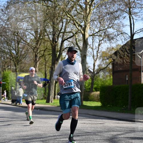 12.04.2026 - 45. Internationalen Wilhelmsburger Insellauf J. Mangold http://msf.ph/oto/9458472 12.04.2026 10:36:15 Ziel 4190, 4439, 4172, 4030, 5291, 2446, 2090, 5691, 3796, 2582, 3629, 3894, 4544, 3230, 4978 meine-sportfotos.de