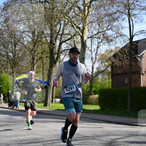 12.04.2026 - 45. Internationalen Wilhelmsburger Insellauf J. Mangold http://msf.ph/oto/9458473 12.04.2026 10:36:15 Ziel 4190, 4439, 4172, 4030, 5291, 2446, 2090, 5691, 3796, 2582, 3629, 3894, 4544, 3230, 4978 meine-sportfotos.de