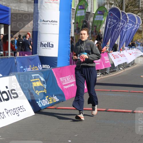 12.04.2026 - 45. Internationalen Wilhelmsburger Insellauf Strokosch-Dieckow http://msf.ph/oto/9458475 12.04.2026 11:04:49 Ziel 4686 meine-sportfotos.de