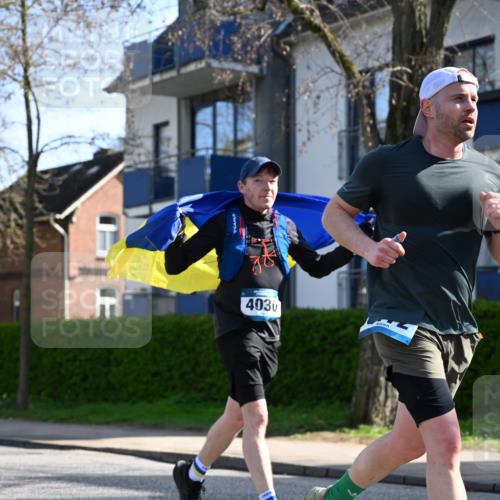 12.04.2026 - 45. Internationalen Wilhelmsburger Insellauf J. Mangold http://msf.ph/oto/9458498 12.04.2026 10:36:18 Ziel 4190, 4439, 4172, 4030, 5291, 2446, 2090, 5691, 3796, 2582, 3629, 3894, 4544, 4544, 3230, 4978 meine-sportfotos.de