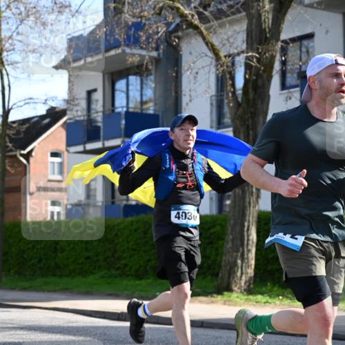 12.04.2026 - 45. Internationalen Wilhelmsburger Insellauf J. Mangold http://msf.ph/oto/9458499 12.04.2026 10:36:18 Ziel 4190, 4439, 4172, 4030, 5291, 2446, 2090, 5691, 3796, 2582, 3629, 3894, 4544, 4544, 3230, 4978 meine-sportfotos.de