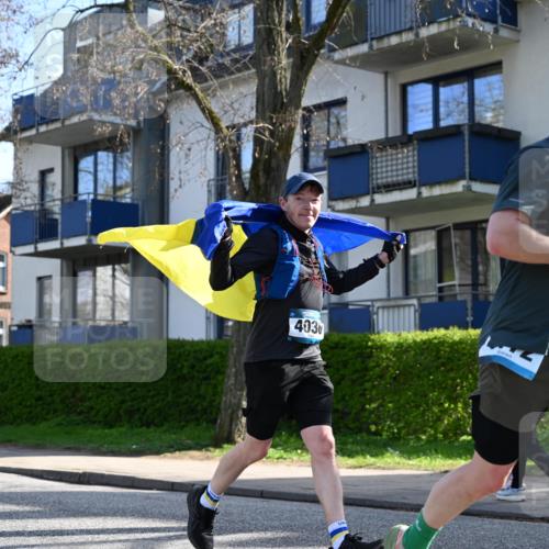 12.04.2026 - 45. Internationalen Wilhelmsburger Insellauf J. Mangold http://msf.ph/oto/9458504 12.04.2026 10:36:18 Ziel 4190, 4439, 4172, 4030, 5291, 2446, 2090, 5691, 3796, 2582, 3629, 3894, 4544, 4544, 3230, 4978 meine-sportfotos.de