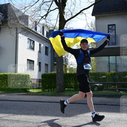 12.04.2026 - 45. Internationalen Wilhelmsburger Insellauf J. Mangold http://msf.ph/oto/9458522 12.04.2026 10:36:19 Ziel 4190, 4439, 4172, 4030, 5291, 2446, 2090, 5691, 3796, 2582, 3629, 3894, 4544, 3230, 4978, 5567 meine-sportfotos.de