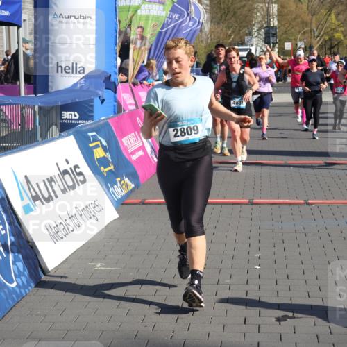 12.04.2026 - 45. Internationalen Wilhelmsburger Insellauf Strokosch-Dieckow http://msf.ph/oto/9458657 12.04.2026 10:48:27 Ziel 4330, 3311, 2809, 4415, 4681, 2373, 2384, 2442, 3631, 5578, 3414 meine-sportfotos.de