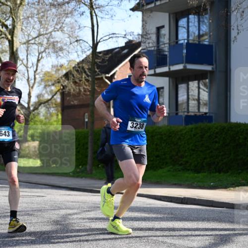 12.04.2026 - 45. Internationalen Wilhelmsburger Insellauf J. Mangold http://msf.ph/oto/9458769 12.04.2026 10:37:22 Ziel 4467, 4482, 4779, 3492, 5643, 3238, 2531, 5496, 5251, 3182, 2568, 2657, 4833, 5706, 2105, 4013, 3386, 5289, 2537, 2020 meine-sportfotos.de