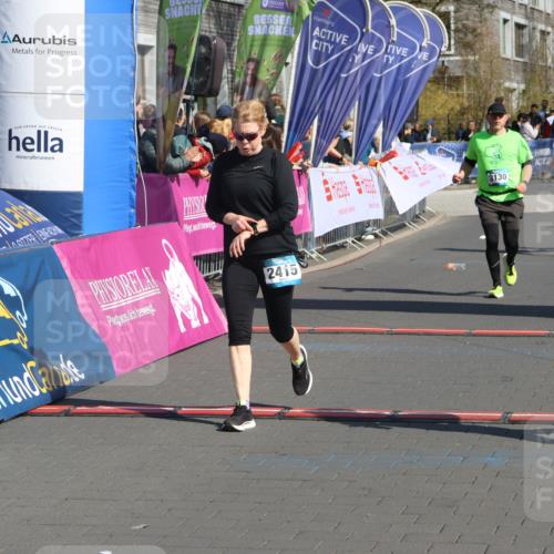 12.04.2026 - 45. Internationalen Wilhelmsburger Insellauf Strokosch-Dieckow http://msf.ph/oto/9458902 12.04.2026 11:05:27 Ziel 2203, 2415, 3130, 4286, 4516, 5043 meine-sportfotos.de