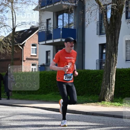 12.04.2026 - 45. Internationalen Wilhelmsburger Insellauf J. Mangold http://msf.ph/oto/9458919 12.04.2026 10:38:07 Ziel 3386, 5289, 2537, 2020, 5363, 2986, 5732, 3087, 4832, 2605, 2614, 4063, 3214, 2710, 4264, 3911 meine-sportfotos.de