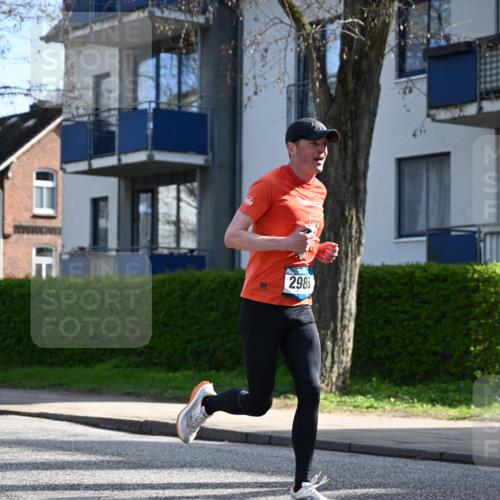 12.04.2026 - 45. Internationalen Wilhelmsburger Insellauf J. Mangold http://msf.ph/oto/9458925 12.04.2026 10:38:08 Ziel 5289, 2537, 2020, 5363, 2986, 5732, 3087, 4832, 2605, 2614, 4063, 3214, 2710, 4264, 3911 meine-sportfotos.de
