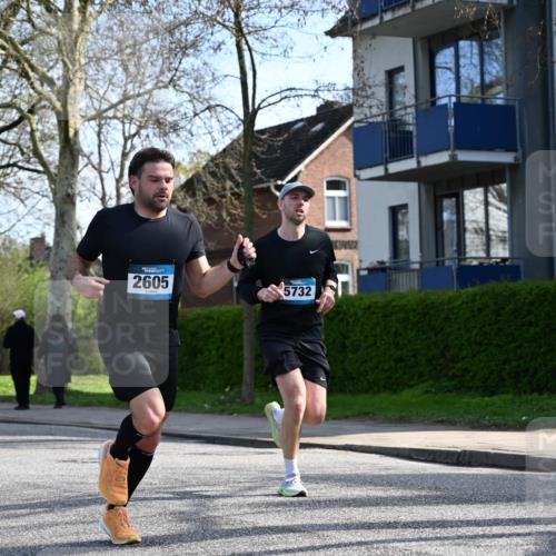 12.04.2026 - 45. Internationalen Wilhelmsburger Insellauf J. Mangold http://msf.ph/oto/9458981 12.04.2026 10:38:13 Ziel 5363, 2986, 5732, 3087, 4832, 2605, 2614, 4063, 3214, 2710, 4264, 3911, 5511, 4679 meine-sportfotos.de