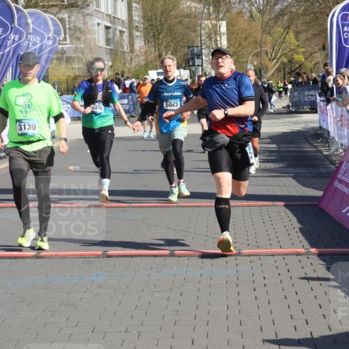12.04.2026 - 45. Internationalen Wilhelmsburger Insellauf Strokosch-Dieckow http://msf.ph/oto/9458982 12.04.2026 11:05:30 Ziel 2203, 2415, 3130, 4286, 4516, 5043, 2730, 2193 meine-sportfotos.de