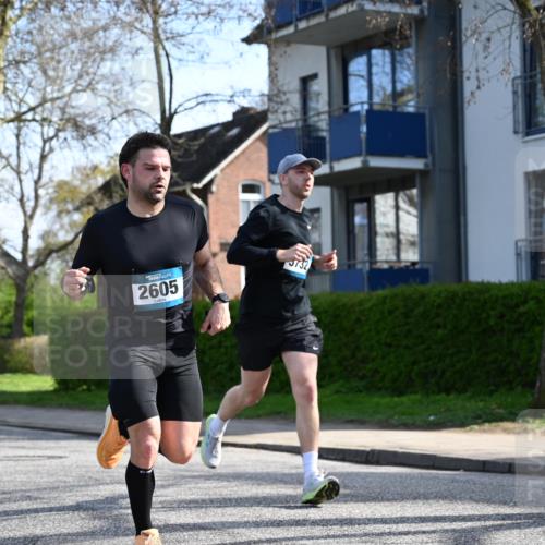 12.04.2026 - 45. Internationalen Wilhelmsburger Insellauf J. Mangold http://msf.ph/oto/9458985 12.04.2026 10:38:14 Ziel 5363, 2986, 5732, 3087, 4832, 2605, 2614, 4063, 3214, 2710, 4264, 3911, 5511, 4679, 2115 meine-sportfotos.de