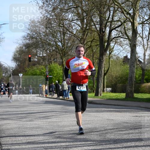 12.04.2026 - 45. Internationalen Wilhelmsburger Insellauf J. Mangold http://msf.ph/oto/9459041 12.04.2026 10:38:25 Ziel 2605, 2614, 4063, 3214, 2710, 4264, 3911, 5511, 4679, 2115, 3066, 5521 meine-sportfotos.de