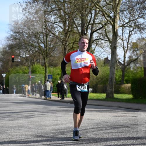 12.04.2026 - 45. Internationalen Wilhelmsburger Insellauf J. Mangold http://msf.ph/oto/9459050 12.04.2026 10:38:26 Ziel 2614, 4063, 3214, 2710, 4264, 3911, 5511, 4679, 2115, 2115, 3066, 5521 meine-sportfotos.de