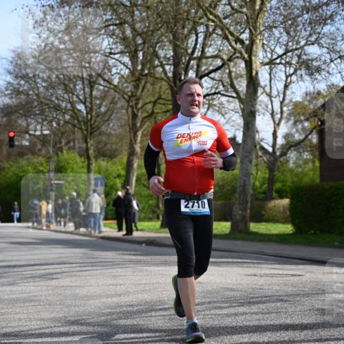 12.04.2026 - 45. Internationalen Wilhelmsburger Insellauf J. Mangold http://msf.ph/oto/9459052 12.04.2026 10:38:26 Ziel 2614, 4063, 3214, 2710, 4264, 3911, 5511, 4679, 2115, 2115, 3066, 5521 meine-sportfotos.de