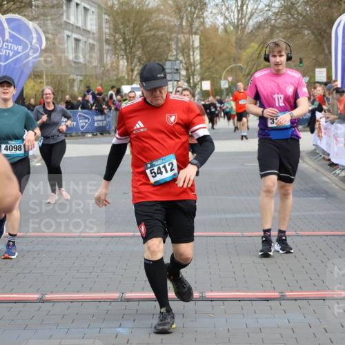 12.04.2026 - 45. Internationalen Wilhelmsburger Insellauf Strokosch-Dieckow http://msf.ph/oto/9459062 12.04.2026 13:01:13 Laufen  meine-sportfotos.de