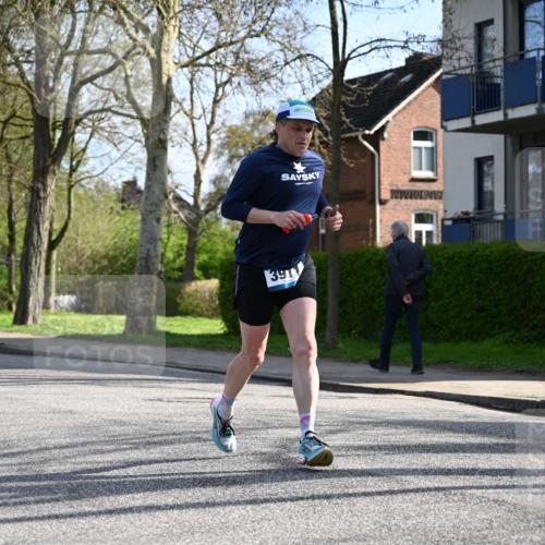 12.04.2026 - 45. Internationalen Wilhelmsburger Insellauf J. Mangold http://msf.ph/oto/9459080 12.04.2026 10:38:39 Ziel 2710, 4264, 3911, 5511, 4679, 2115, 3066, 5521, 3139, 4009, 4608 meine-sportfotos.de