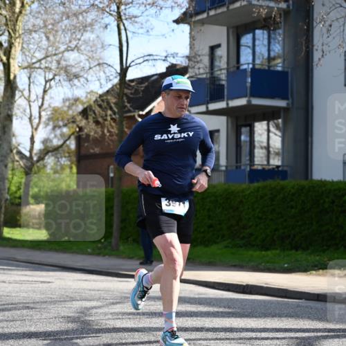 12.04.2026 - 45. Internationalen Wilhelmsburger Insellauf J. Mangold http://msf.ph/oto/9459088 12.04.2026 10:38:40 Ziel 2710, 4264, 3911, 5511, 4679, 2115, 3066, 5521, 3139, 4009, 4608, 2878 meine-sportfotos.de