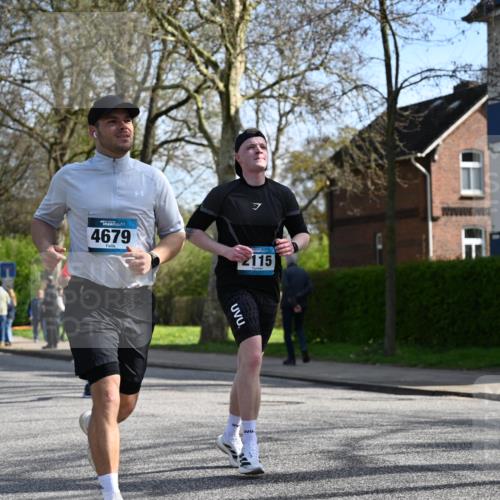 12.04.2026 - 45. Internationalen Wilhelmsburger Insellauf J. Mangold http://msf.ph/oto/9459113 12.04.2026 10:38:44 Ziel 4264, 3911, 5511, 4679, 2115, 3066, 5521, 3139, 4009, 4608, 2878, 3110, 4040, 4325 meine-sportfotos.de
