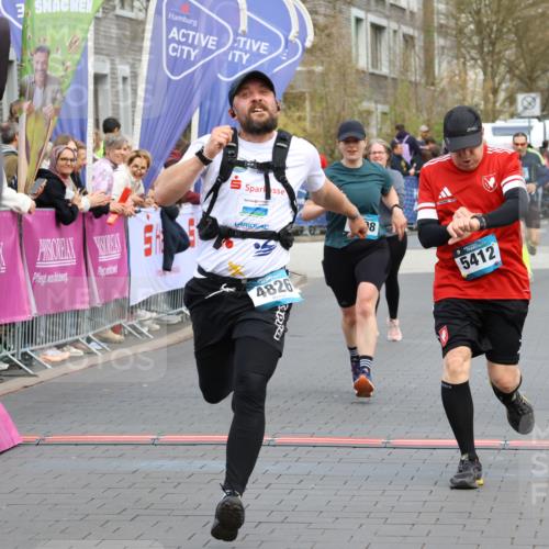 12.04.2026 - 45. Internationalen Wilhelmsburger Insellauf Strokosch-Dieckow http://msf.ph/oto/9459117 12.04.2026 13:01:12 Laufen  meine-sportfotos.de