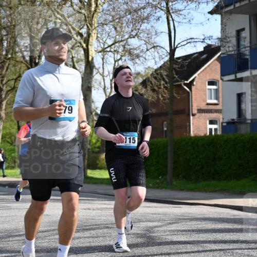 12.04.2026 - 45. Internationalen Wilhelmsburger Insellauf J. Mangold http://msf.ph/oto/9459119 12.04.2026 10:38:45 Ziel 4264, 3911, 5511, 4679, 2115, 3066, 5521, 3139, 4009, 4608, 2878, 3110, 4040, 4325, 4871, 4393 meine-sportfotos.de