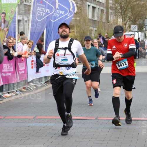 12.04.2026 - 45. Internationalen Wilhelmsburger Insellauf Strokosch-Dieckow http://msf.ph/oto/9459133 12.04.2026 13:01:12 Laufen  meine-sportfotos.de