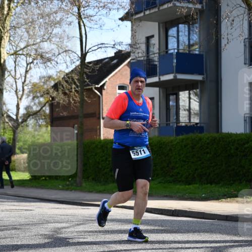 12.04.2026 - 45. Internationalen Wilhelmsburger Insellauf J. Mangold http://msf.ph/oto/9459137 12.04.2026 10:38:47 Ziel 3911, 5511, 4679, 2115, 3066, 5521, 3139, 4009, 4009, 4608, 2878, 3110, 4040, 4325, 4871, 4393, 4976 meine-sportfotos.de
