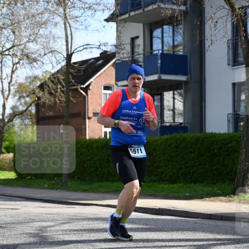 12.04.2026 - 45. Internationalen Wilhelmsburger Insellauf J. Mangold http://msf.ph/oto/9459138 12.04.2026 10:38:47 Ziel 3911, 5511, 4679, 2115, 3066, 5521, 3139, 4009, 4009, 4608, 2878, 3110, 4040, 4325, 4871, 4393, 4976 meine-sportfotos.de