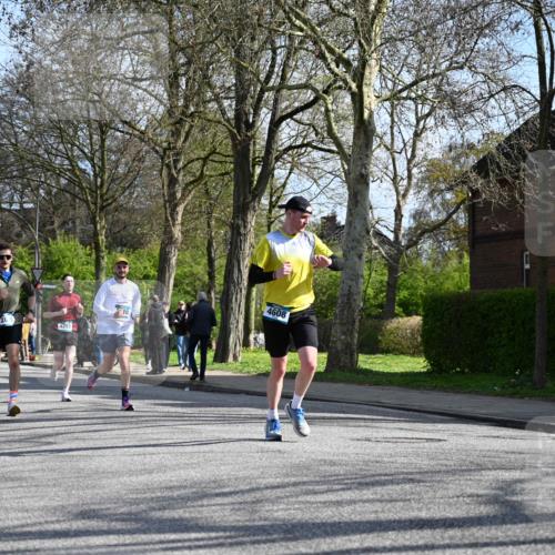 12.04.2026 - 45. Internationalen Wilhelmsburger Insellauf J. Mangold http://msf.ph/oto/9459184 12.04.2026 10:39:17 Ziel 3139, 4009, 4608, 2878, 3110, 4040, 4325, 4871, 4393, 4976, 3043, 5405, 5331, 2521, 2953, 4522, 3442, 5688, 3834, 4629, 4401 meine-sportfotos.de