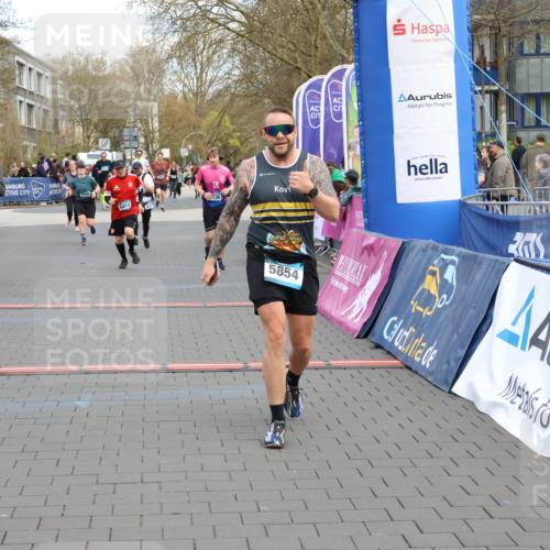 12.04.2026 - 45. Internationalen Wilhelmsburger Insellauf Strokosch-Dieckow http://msf.ph/oto/9459188 12.04.2026 13:01:09 Laufen  meine-sportfotos.de
