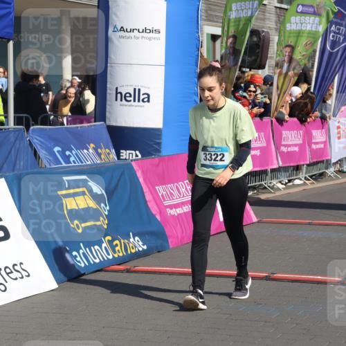 12.04.2026 - 45. Internationalen Wilhelmsburger Insellauf Strokosch-Dieckow http://msf.ph/oto/9459309 12.04.2026 11:05:54 Ziel 3322, 3420 meine-sportfotos.de
