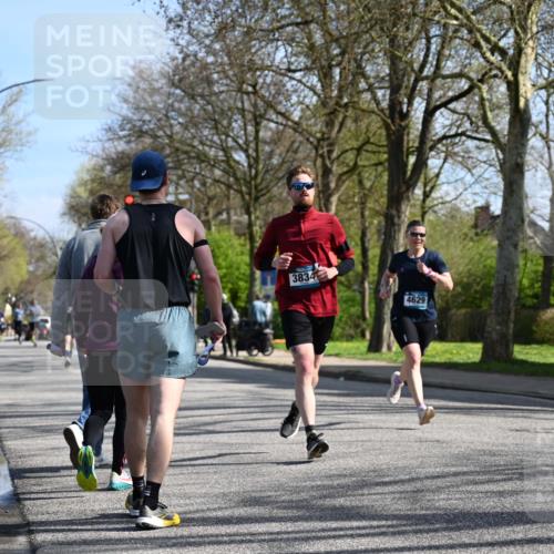 12.04.2026 - 45. Internationalen Wilhelmsburger Insellauf J. Mangold http://msf.ph/oto/9459387 12.04.2026 10:39:48 Ziel 2953, 4522, 3442, 5688, 3834, 4629, 4401, 2100, 4490, 3781, 3785, 2711, 3144, 5606, 3702, 4907, 2525, 3677, 2379 meine-sportfotos.de