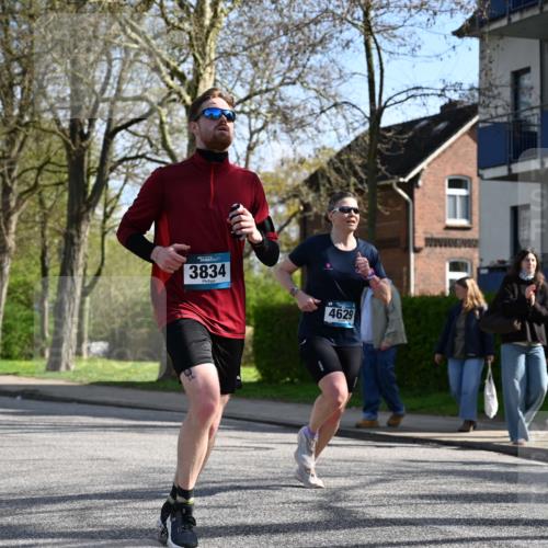 12.04.2026 - 45. Internationalen Wilhelmsburger Insellauf J. Mangold http://msf.ph/oto/9459403 12.04.2026 10:39:49 Ziel 4522, 3442, 5688, 3834, 4629, 4401, 2100, 4490, 3781, 3785, 2711, 3144, 5606, 3702, 4907, 2525, 3677, 2379 meine-sportfotos.de