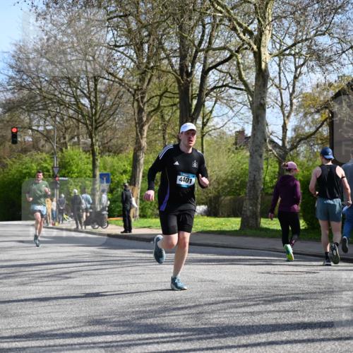 12.04.2026 - 45. Internationalen Wilhelmsburger Insellauf J. Mangold http://msf.ph/oto/9459415 12.04.2026 10:39:54 Ziel 3442, 5688, 3834, 4629, 4401, 2100, 4490, 3781, 3785, 2711, 3144, 5606, 3702, 4907, 2525, 3677, 2379 meine-sportfotos.de