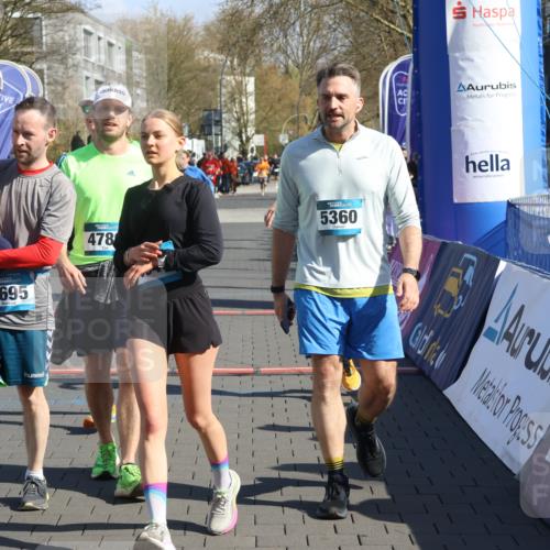 12.04.2026 - 45. Internationalen Wilhelmsburger Insellauf Strokosch-Dieckow http://msf.ph/oto/9459540 12.04.2026 10:49:23 Ziel 4789, 4661, 5360, 5649, 2649, 2231, 3200, 4185, 2179 meine-sportfotos.de