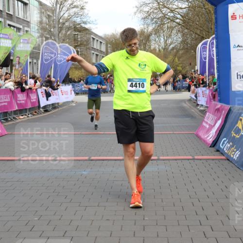 12.04.2026 - 45. Internationalen Wilhelmsburger Insellauf Strokosch-Dieckow http://msf.ph/oto/9459541 12.04.2026 13:00:55 Laufen  meine-sportfotos.de