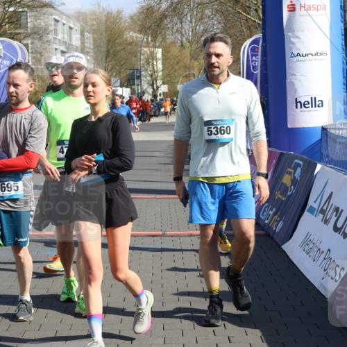 12.04.2026 - 45. Internationalen Wilhelmsburger Insellauf Strokosch-Dieckow http://msf.ph/oto/9459547 12.04.2026 10:49:23 Ziel 4789, 4661, 5360, 5649, 2649, 2231, 3200, 4185, 2179 meine-sportfotos.de