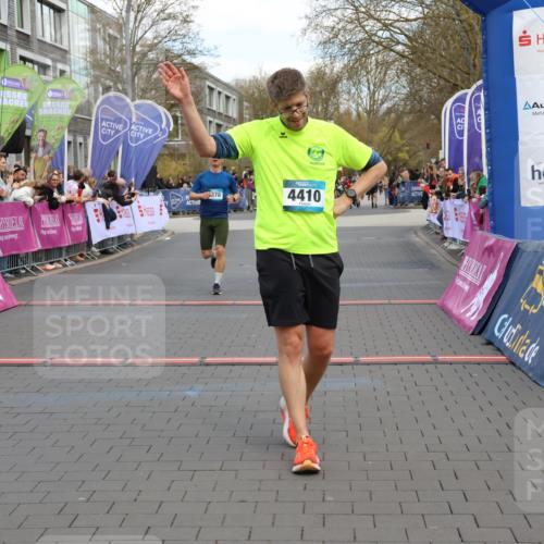 12.04.2026 - 45. Internationalen Wilhelmsburger Insellauf Strokosch-Dieckow http://msf.ph/oto/9459551 12.04.2026 13:00:55 Laufen  meine-sportfotos.de